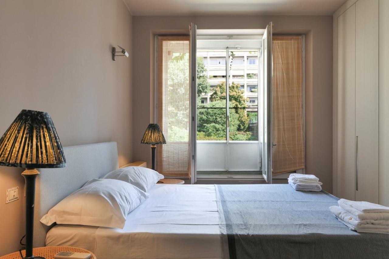 Castello Luxury Apartment - In The Heart Of Milan Milão Exterior foto